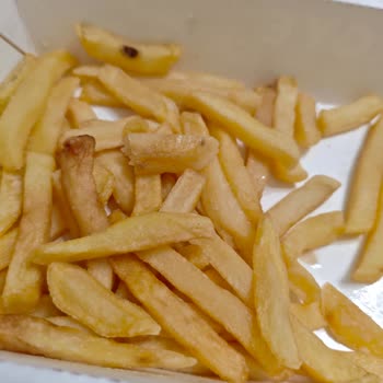 Patates Kızartması Yumuşak, Yağlı Ve Kıtır Olmuyor