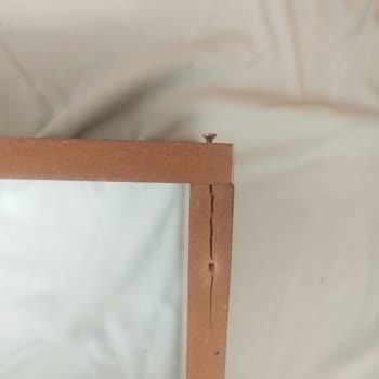 Dekors Ofis İşin Teslim Edilmemesi Kötü İşçilik