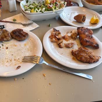 Fenerköy Köfteci Yusuf Şubesi'nde Hijyen Ve Servis Kalitesindeki Eksiklikler