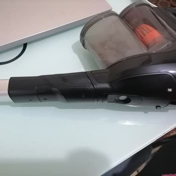 Philips Dikey Süpürge Bağlantı Parçası Kırıldı, Garanti Kapsamı Dışında Kullanıcı Hatası