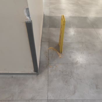 Konya Şehir Hastanesi'nde Temizlik Sorunları Sağlık Tehditine Dönüştü