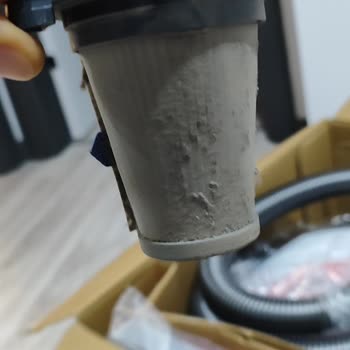 Sıfır İddia Edilen Dik Süpürge Kirli Ve Kablo Tuşu Arızalı Çıktı