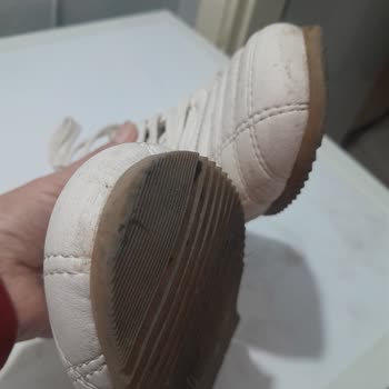 Kısa Sürede Bozulan Ayakkabının İade Ve Değişim Talebi