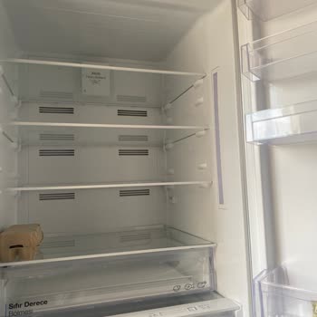 Stoksuz Buzdolabı Gaz Kaçağı Ve Çocuklar İçin Yaşam Zorluğu