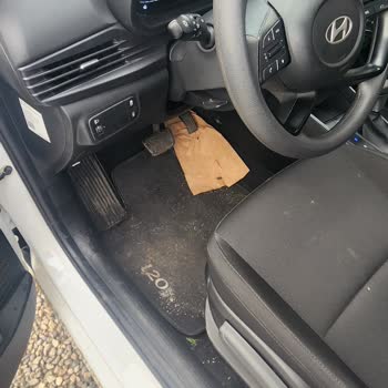 5S Car Rental’dan Haksız 400 TL Temizlik Ücreti