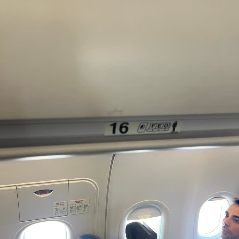 Yan Yana Koltuk Ücreti Ödedim Uçuşta Koltuk Değiştirildi Ve İade Alamadım