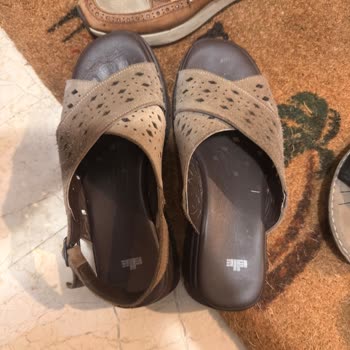 Kısa Sürede Bantları Kırılan Sandalet İçin Tam İade Talebi