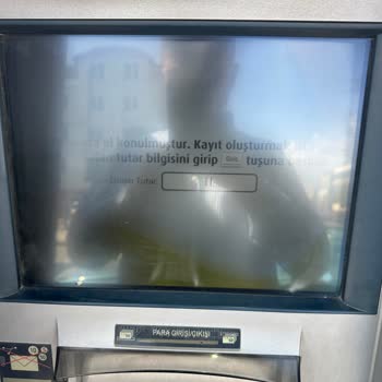 VakıfBank ATM'de Para Yatırma İşleminde El Konulması