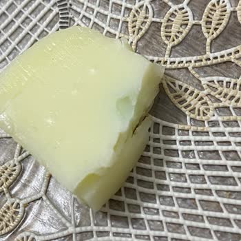 Kaşar Peynirinde Metal Parça Bulunması Sağlık Endişesi Ve Güven Sorunu