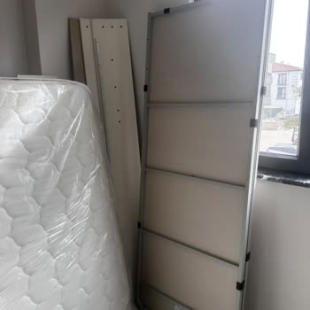 Yatak Bazası Kurulumunun Gecikmesi Ve İade Talebi