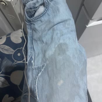 OMO Leke Çıkarıcı Yeni Pantolonu Mahvetti