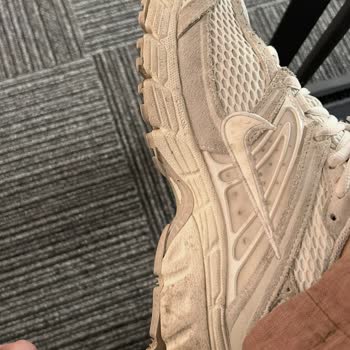 Nike Ayakkabısının Tabanı Açıldı, Güvenlik Riski Nedeniyle Garanti Reddi