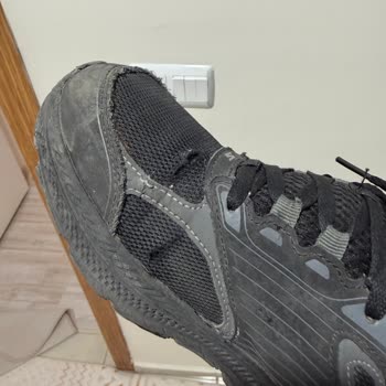 Skechers Ayakkabının Altı Ay İçinde Deforme Olması Ve Gerekçesiz Red