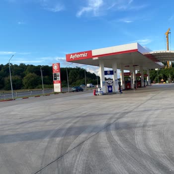 Aytemiz Poyrazlar Şubesinde Çalışanın Hakaretli Tutumu Nedeniyle Yakıt Alınamadı