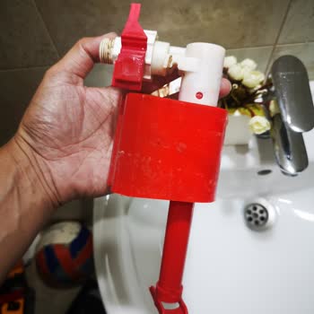 Visam Gömme Rezervuar Takımlarındaki Su Kaçağı Ve Şamandıra Takılma Problemi