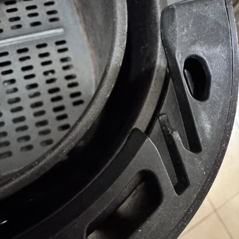 Philips Airfryer Haznesinde Tekrarlayan Kırılma Ve Garanti Reddi