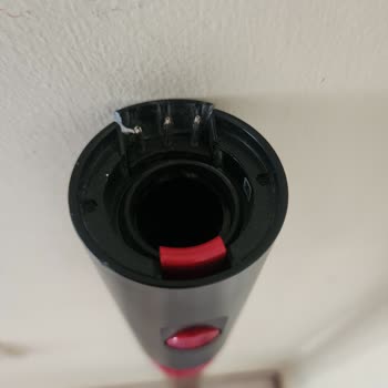 Dyson V16 Süpürge Kırıldı, Garanti Dışı Parça Ücret Talebi Ve Stok Yokluğu