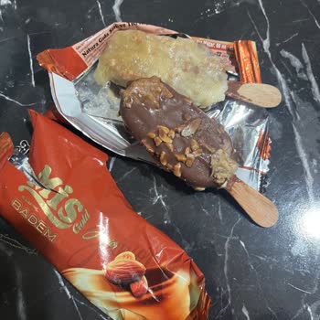 Soğuk Zincir Sorunu Nedeniyle Bozulmuş Mis Gold Badem Dondurması