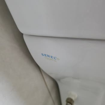 Serel Klozette Sürekli Su Sızıntısı Ve Hijyen Sorunu