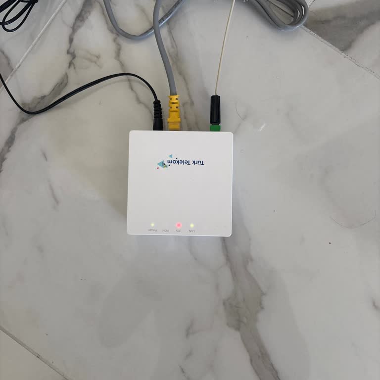 Fiber İnternet Kesintisi Ve Destek Yanıtı Yok