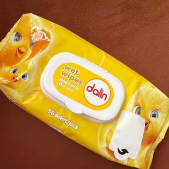 Bebek Yüzünde Dalin Islak Mendil Kullanımı Sonrası Yanık Benzeri Kızarıklık Ve Geri Çağırma Talebi