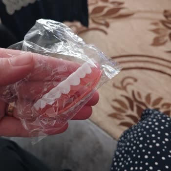 Dentmaster Sipariş Edilen Diş Ürünü Yerine Yanıltıcı Oyuncak Gönderilmesi