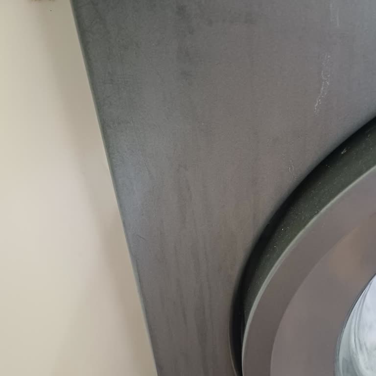 Ön Yüzeyde Tekrarlayan Leke Sorunu Nedeniyle Çamaşır Makinesi Değişimi Talebi