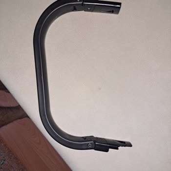 Kırılan Tutma Barı Nedeniyle Bebek Arabası Kullanılamaz Ve Garanti Cevapsız