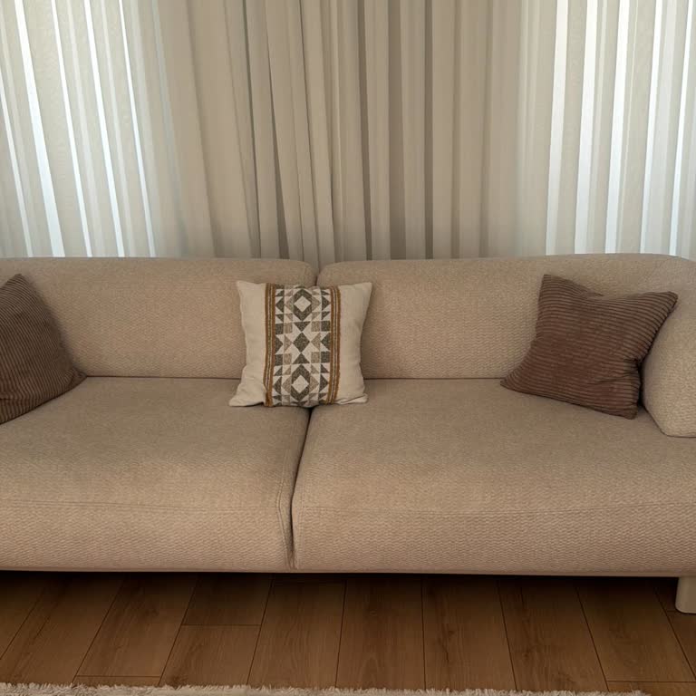 Weltew Home Salda Koltuk Takımında Hızlı Renk Değişimi Ve Mağaza İhmali