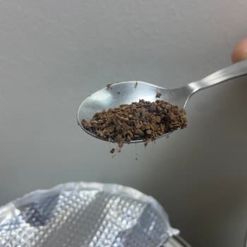 Bozuk Nescafe Gold Ürünü İçin Değişim İsteği