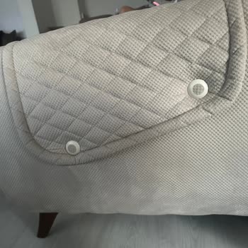 Kırık Ve Yanlış Montajlı Koltuk Takımı, Müşteri Hizmetlerinden Yanıt Gelmiyor