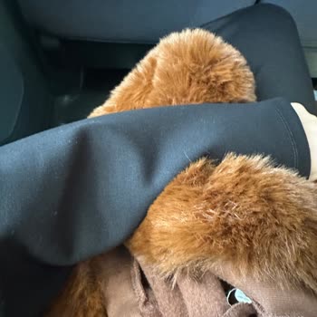 Üst Kazak Kumaş Ve Renk Tonu Farkı