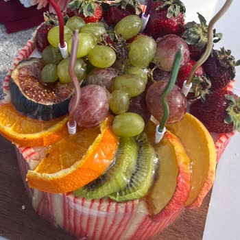Damla Patisserie (Nevşehir) Kaba Davranış ve Çürük Ürünler