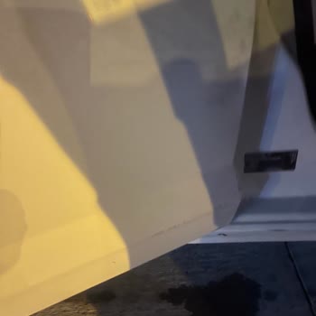 Easygo My Car'dan Araç Hazır Olmadı Ve Hasarlı Araç Verildi Çalışan Düşük Üslup Sergiledi