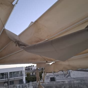 Yanıltıcı Görsellerle Sunulan Kötü Koşullardaki Oda Ve Tam Ücret İadesi Talebi