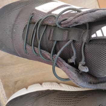 Deichmann’da Satın Aldığım Adidas Ayakkabının Kısa Sürede Ayıplı Olması Ve İade İsteği