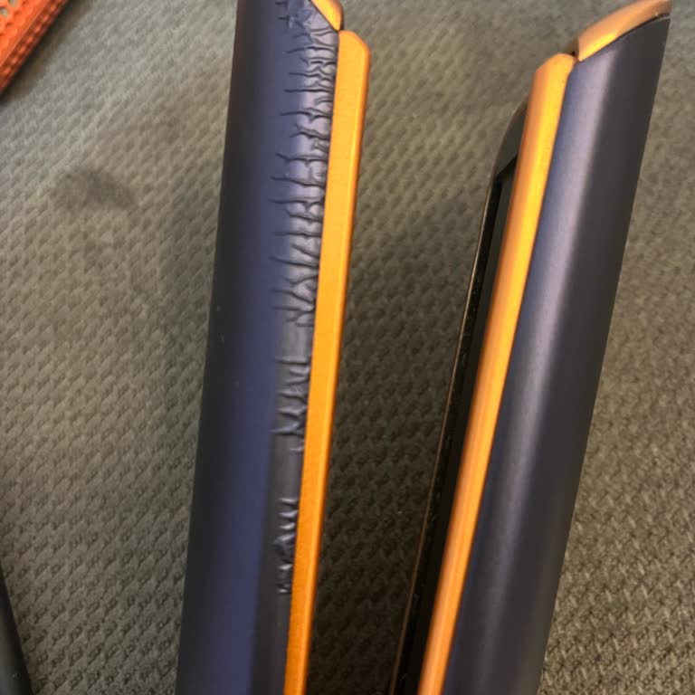 Dyson Airstrait Cihazındaki Erime Kullanıcı Hatası Olarak Reddedildi