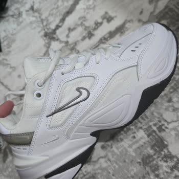 Orijinal Olmayan Nike Ayakkabının Ücretsiz Değişimi Talebi