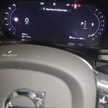 2025 Volvo V60 Surucu Ekran Hatası