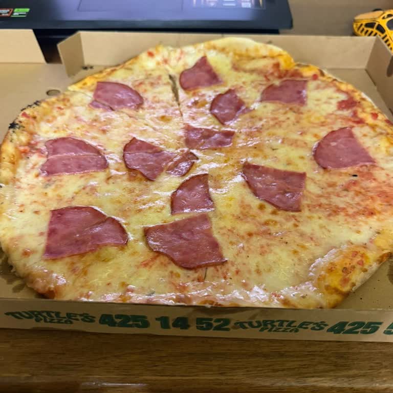 Füme Et Olmadan Gelen Pizza İçin Tam İade Talebi
