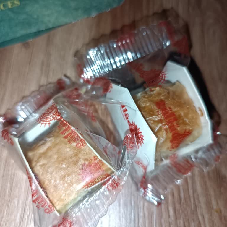 Şok Marketler Bozuk Tadı Ve Kimyasal Kokulu Güllüoğlu Baklavası İade Talebi