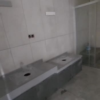 İnterkom İnşaat Mühendislik Katre Royal Sitesi Ortak Alan İmalatlarının Sökülmesi