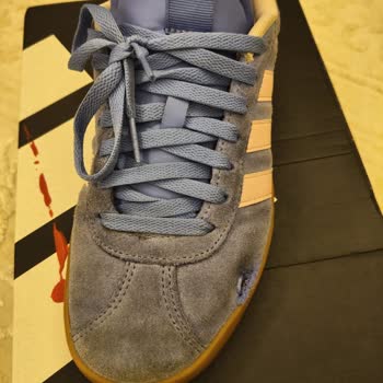Üretim Kusurlu Adidas Ayakkabının Değişimi Reddedildi