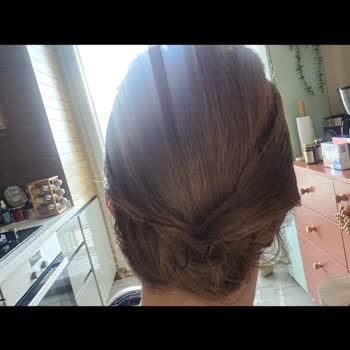 Ufuk Erbay Hair Salon Sade Topuzla Hiçbir İlgisi Olmayan, Dayanıksız Ve Özensiz Bir İş Yapıldı