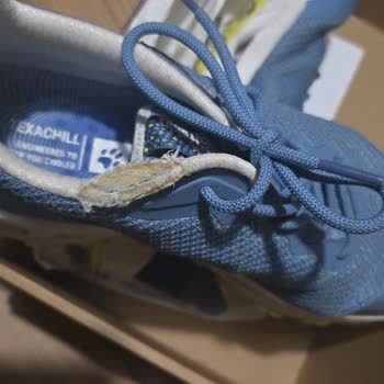 Jack Wolfskin Ayakkabısının Boğaz Kısmındaki Üretim Hatası Yüzünden Çabuk Yırtılması