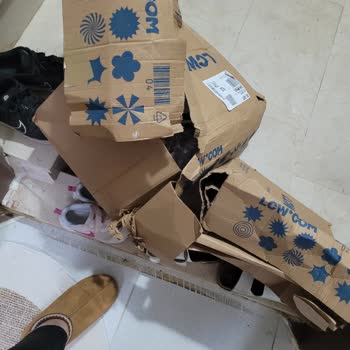 Açılmış Ve Bozulmuş Kargolar, Yanlış Ürün Gönderimi Ve Cevapsız Canlı Destek