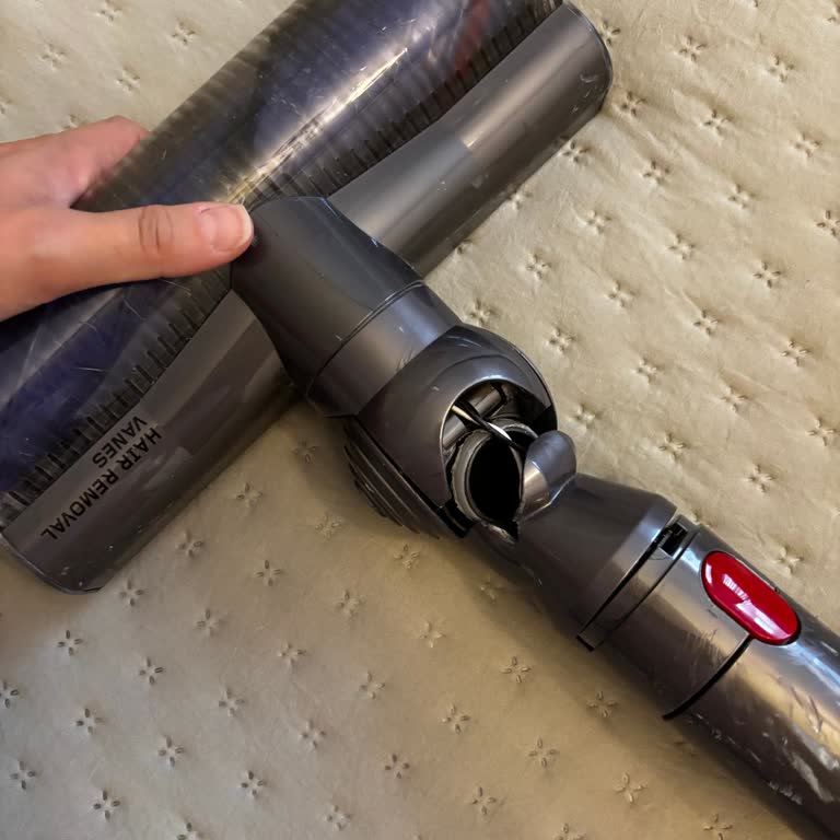 Dyson V10 Süpürge Başlığının Erken Kırılması Ve Tutarsız Garanti Şartları