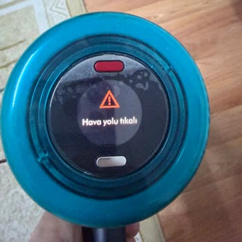 Dyson Süpürge Sürekli Hava Yolu Tıkalı Uyarısı Veriyor Ve Müşteri Hizmetleri Ciddiyetsiz