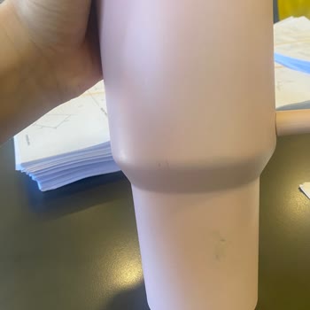 Stanley Termosunun Dayanıksızlığı Ve Renk Soyulması