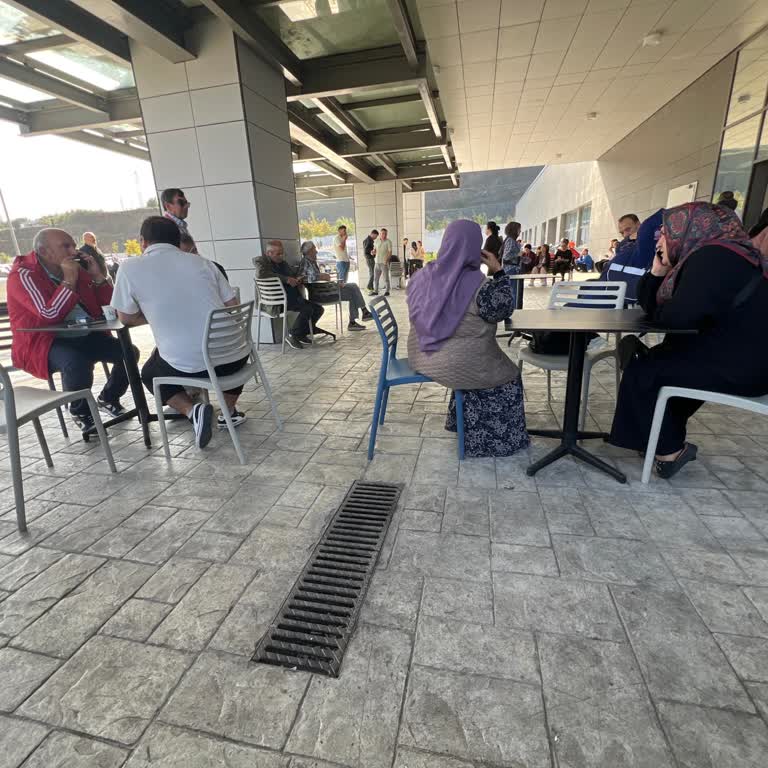 Samsun Şehir Hastanesi Girişlerinde Sigara Yasak İhlali Ve Güvenlik İhmali